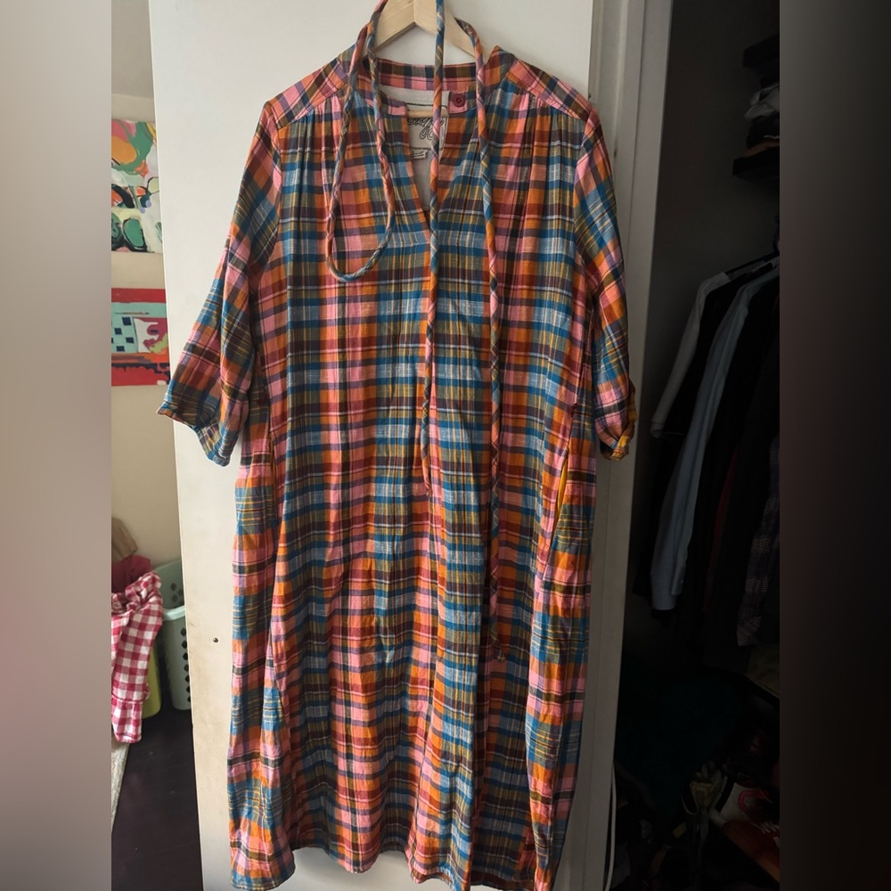 Ace and Jig Casey dress large